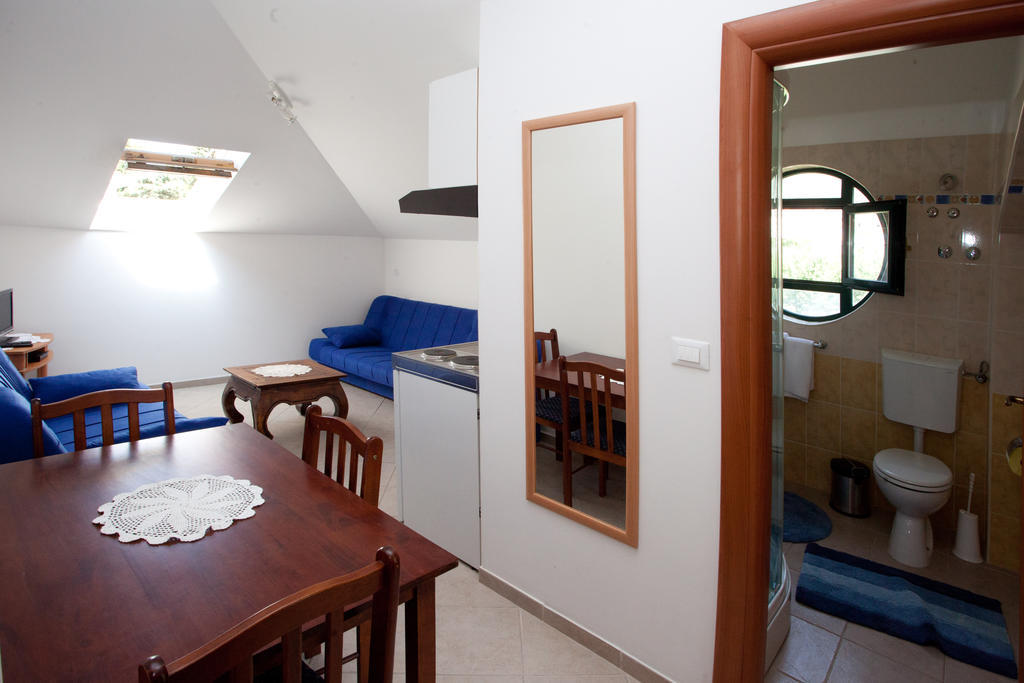 Apartment Yacht Kastela