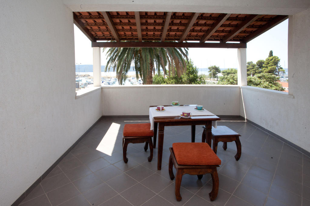 Apartment Yacht Kastela